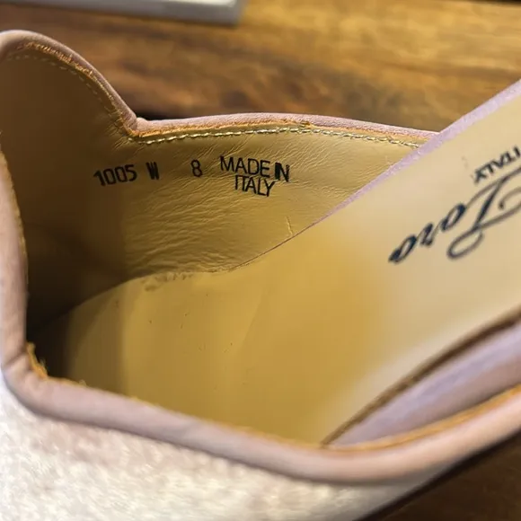 Del Toro Pink Velvet Loafers | Size 8W | Made in Italy