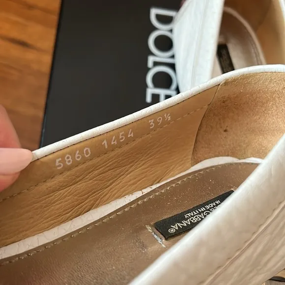 Dolce &amp; Gabbana White Leather Driving Loafers 39.5