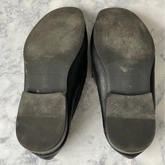 DONALD J. PLINER Black Red Stitch Mens Moccasin Loafers Slip On Shoes 9