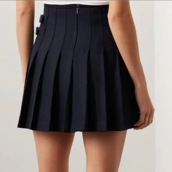 DUNST Buckle Pleated Mini Skirt NAVY Wool Blend Small- Medium