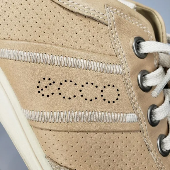 ecco | Beige Cream Neutral Casual Lace Up Comfort Sneakers Women's 10 - 10.5