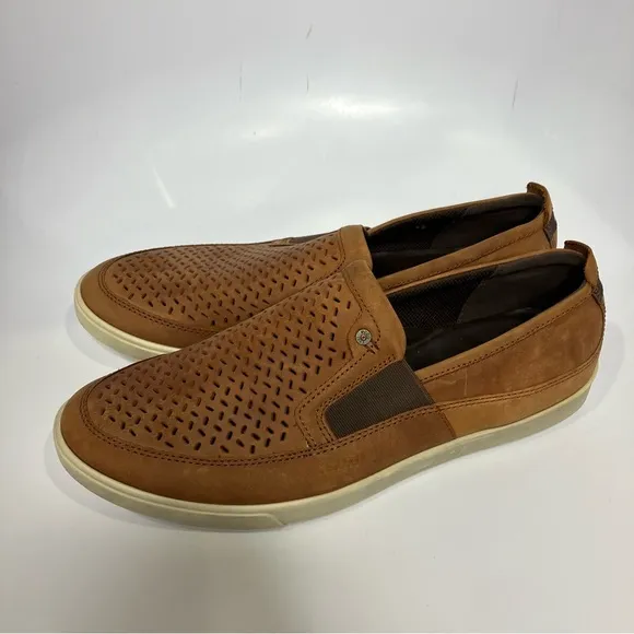 Ecco Collin perforated slip on sneakers loafers size 11