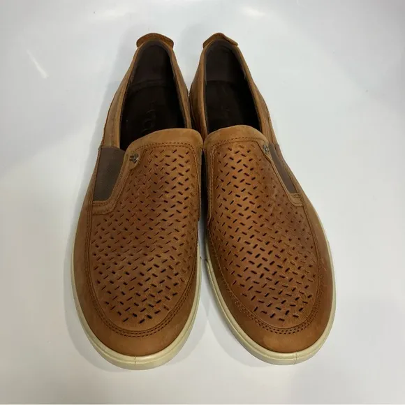 Ecco Collin perforated slip on sneakers loafers size 11