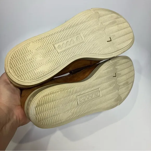 Ecco Collin perforated slip on sneakers loafers size 11