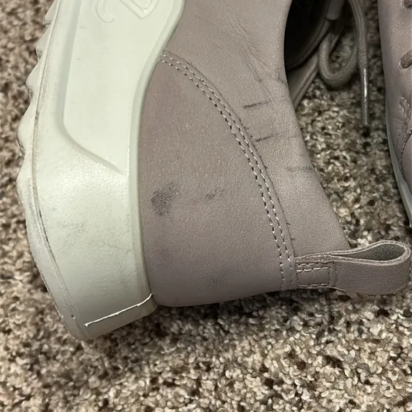 ECCO Leather Sneakers, Size EU 41/US 10, Color Gray