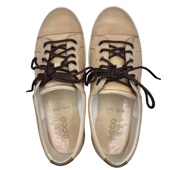 Ecco | Women | Soft 7 Neutral Leather Extra Wide Casual Sneakers | Size 10