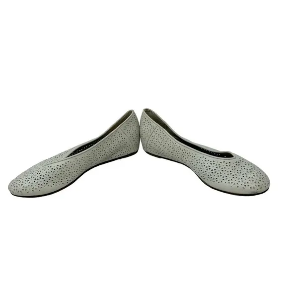 Eileen Fisher White Lasercut Leather Ballet Flats Size US 8.5