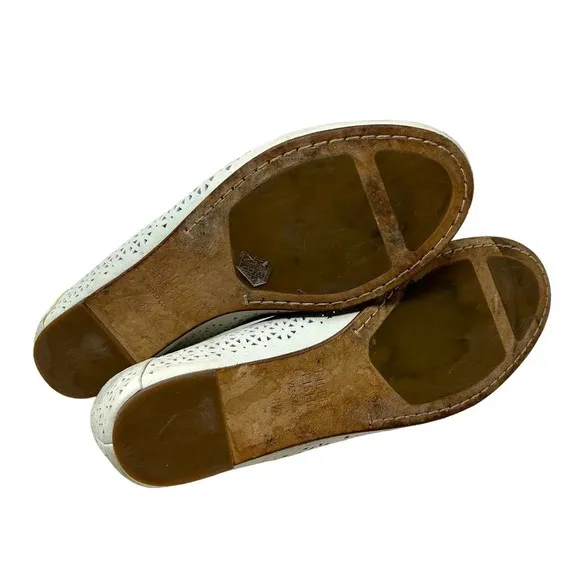 Eileen Fisher White Lasercut Leather Ballet Flats Size US 8.5