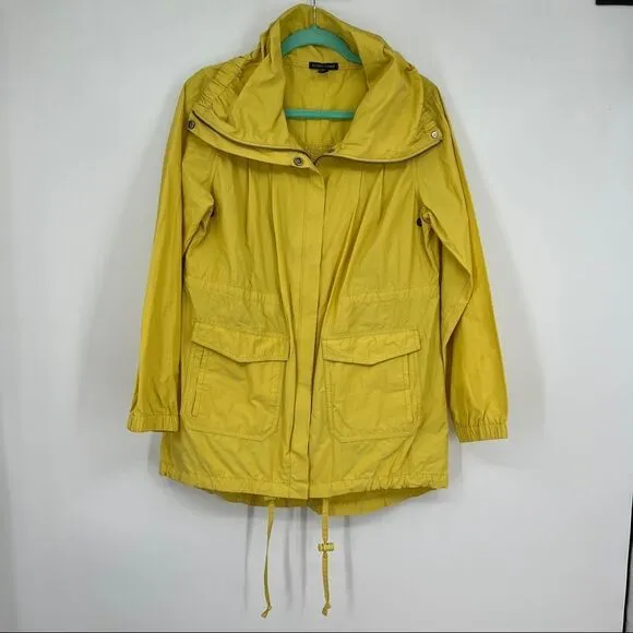 Eileen Fisher woman weather resistant Anorak yellow jacket coat lightweight S