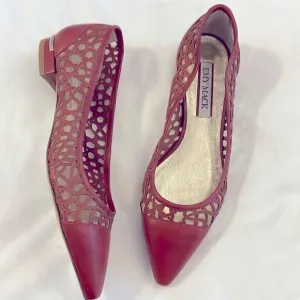 EMY MACK RUST COLORED CUT OUT FLATS.  NICELY PADDED.  NEW IN BOX