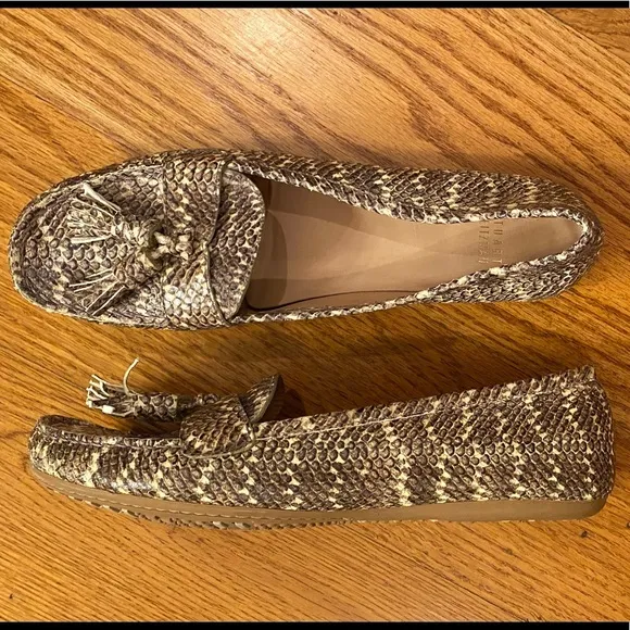 EUC Stuart Weitzman Snakeskin Loafers, Brown