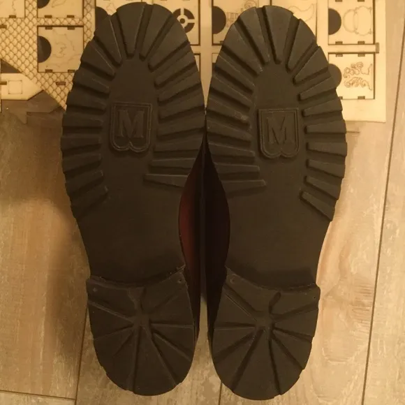 EUC Vintage Bruno magli monogram penny loafers Men’s 8