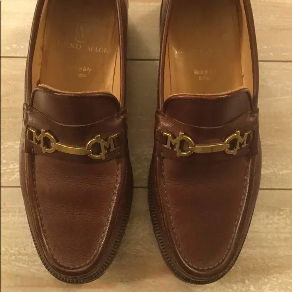 EUC Vintage Bruno magli monogram penny loafers Men’s 8