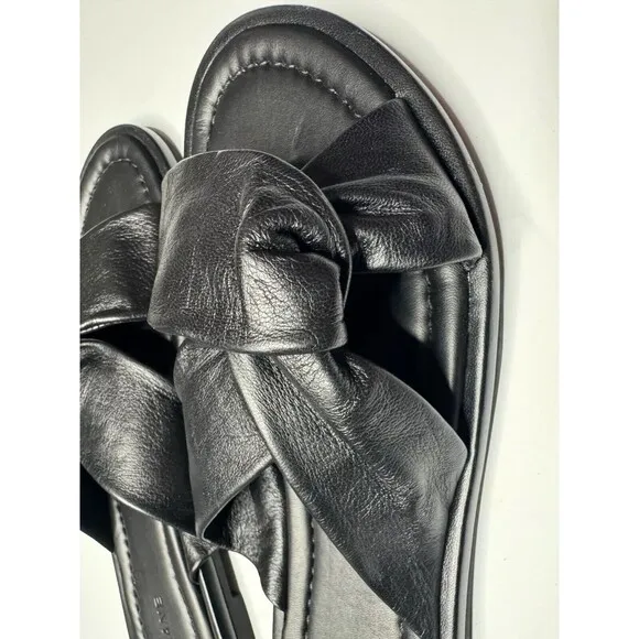 Everlane Size 9 The Day Twist Sandal In Black Leather Flat Slides Slip On NWOT