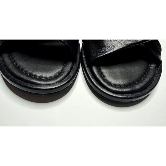 Everlane Size 9 The Day Twist Sandal In Black Leather Flat Slides Slip On NWOT