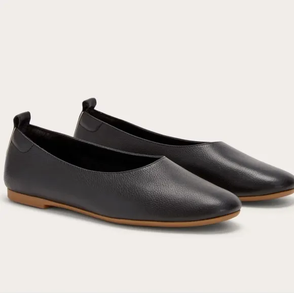 Everlane The Day Glove in Black Leather Womens Size 7 Slip On Shoes Flats