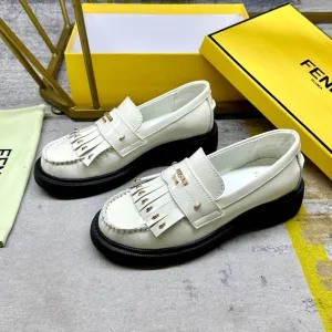 FENDI IN FENDI BAGUETTE CALFSKIN Positive reviews WITH WHITE Money-saving HARDWARE GOLD LOAFERS