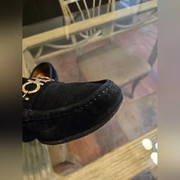 Ferragamo Mens Suede Shoes, Size 7EE,rtls For $599.00