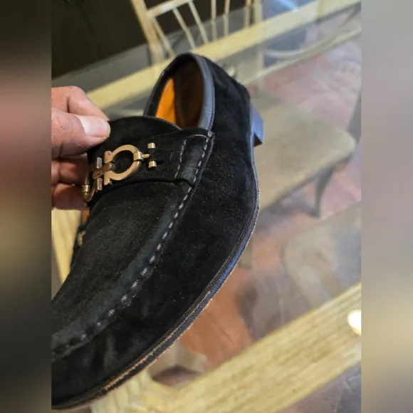 Ferragamo Mens Suede Shoes, Size 7EE,rtls For $599.00