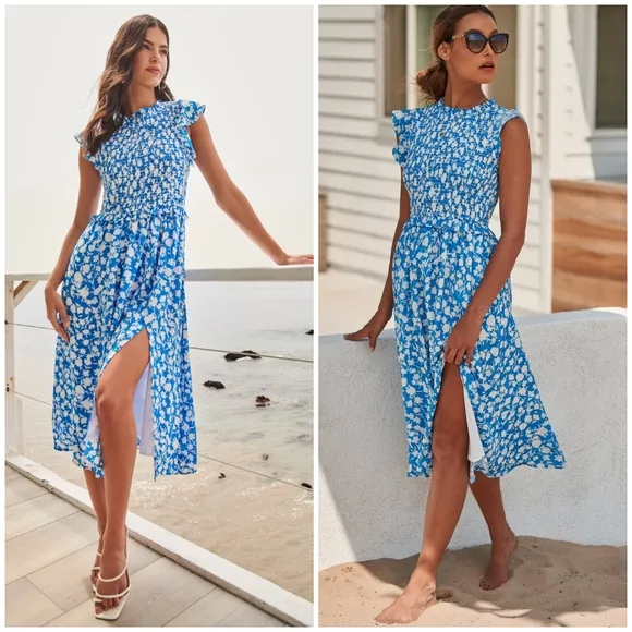 FEW LEFT❗️SUGARLIPS Palmas Amira Blue Ivory Smocked Midi Dress