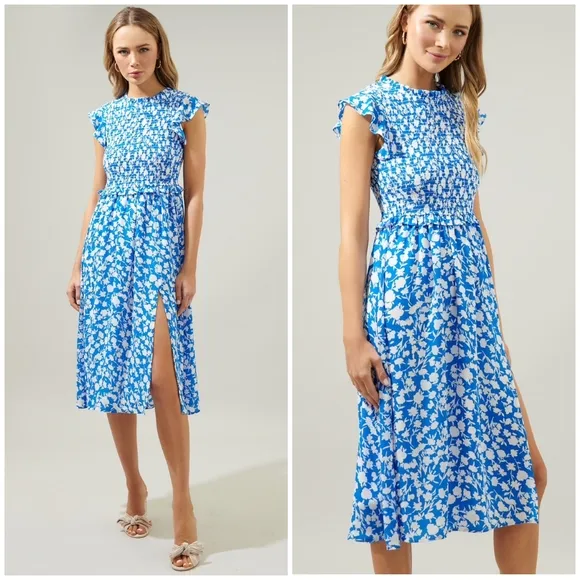 FEW LEFT❗️SUGARLIPS Palmas Amira Blue Ivory Smocked Midi Dress