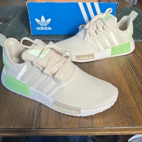 FLASH SALE! Adidas NMD -R1 cream sneakers