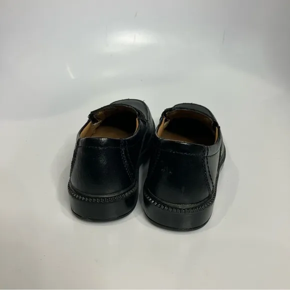 Florsheim black leather Bogan Jr. loafers size 11