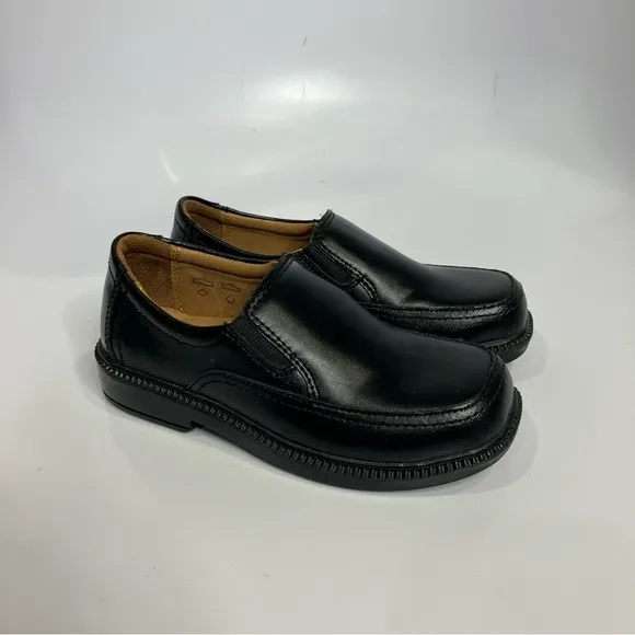 Florsheim black leather Bogan Jr. loafers size 11