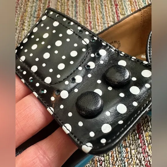 Fluevog EXCELLENT Fellowship Cleo black/teal &amp; white dots leather flats -8/8.5