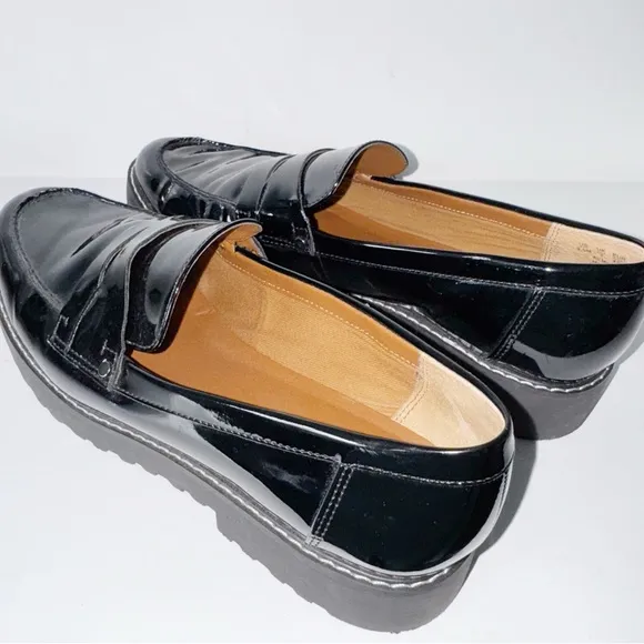 Franco Sarto Callum Black Patent Slip-ons Sz 9.5 Loafers Preppy Academia