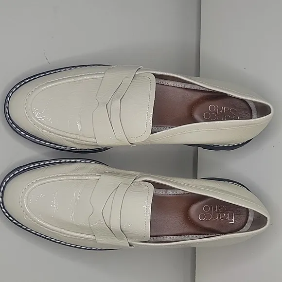 FRANCO SARTO Stylish White Loafers SIZE 9.5 beautiful shoes for ladies Moccasins