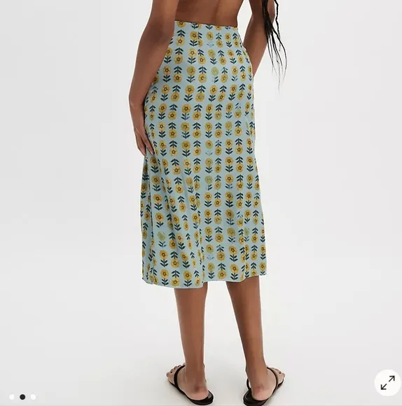 Free People Annalise Midi Skirt in Robbins Egg Combo sz 6