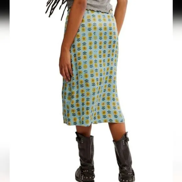 Free People Annalise Midi Skirt in Robbins Egg Combo sz 6