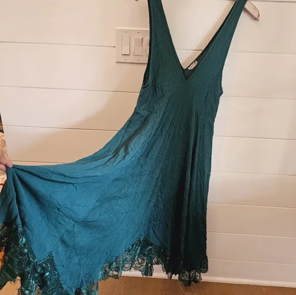 Free people emerald green lace handkerchief dress midi sz  XS
