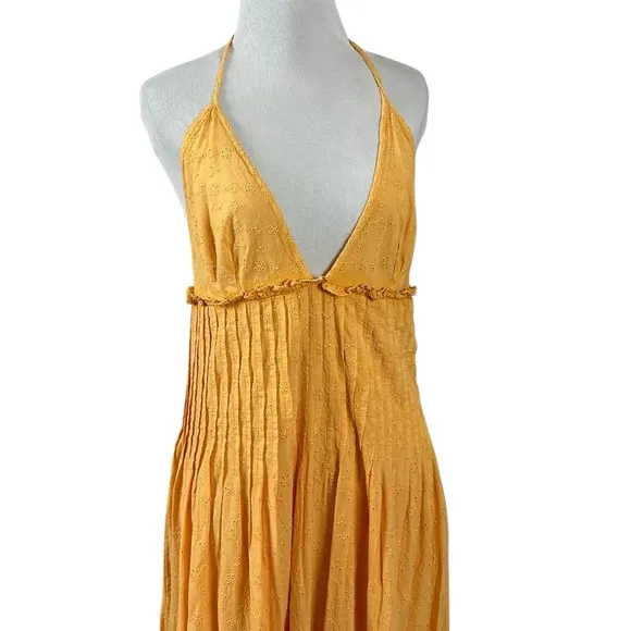 Free People Ethereal Bohemian Eyelet Lace Ruffle Halter Maxi Dress Large NEW