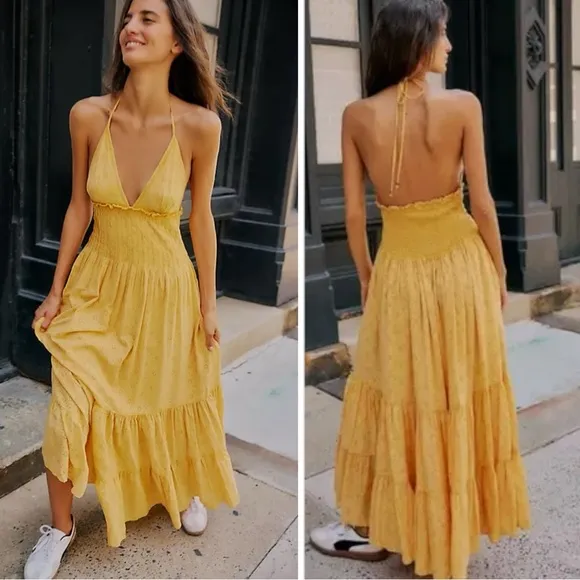 Free People Ethereal Bohemian Eyelet Lace Ruffle Halter Maxi Dress Large NEW