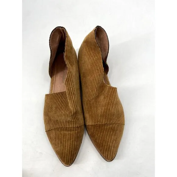 Free people EU 40 Tan Gold Corduroy D'orsay Flats