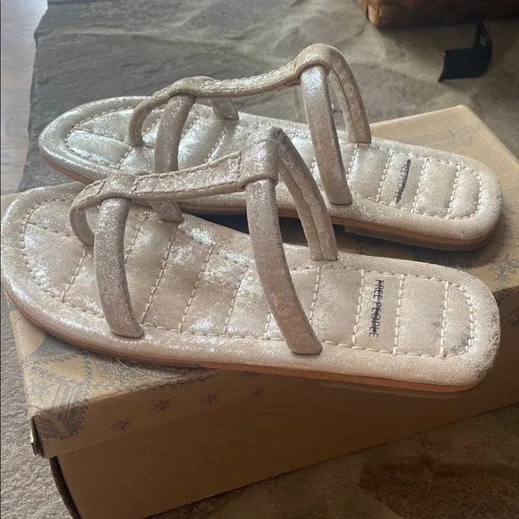 FREE PEOPLE Hadden Sandals Champagne silver cream gold metallic flats slides 8