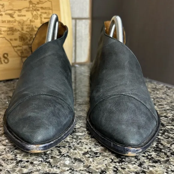 Free People Royale Black Leather Pointy Toe D’Orsay Flats Size 7 1/2