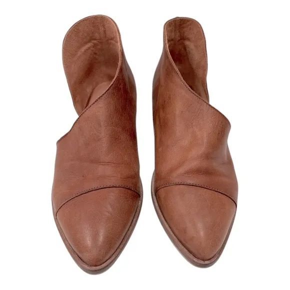 Free People Royale Flat shoes size 35.5 Made in Spain