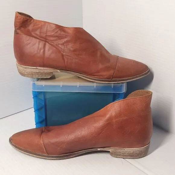 Free People‎ Royale Women's Flats Asymmetrical Tan Brown Leather  Size 37/7-7.5