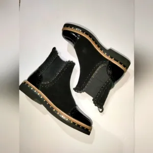 Free People (Size 38) Black Suede &amp; Patent Leather Studded Ankle Chelsea Boots