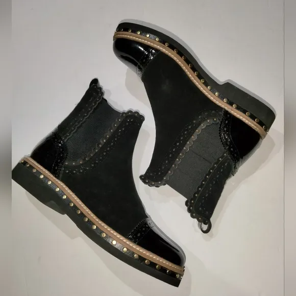 Free People (Size 38) Black Suede &amp; Patent Leather Studded Ankle Chelsea Boots