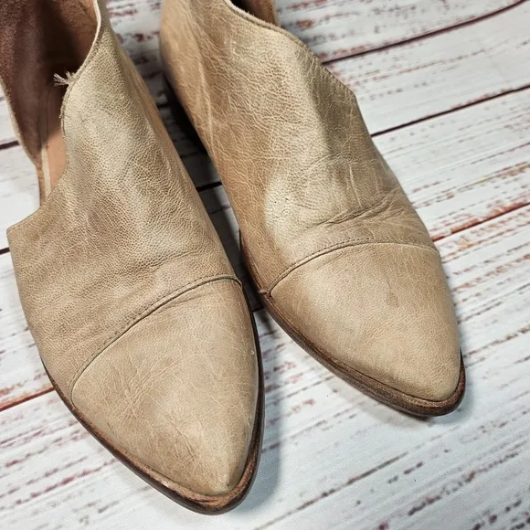 Free People taupe Royale leather flats