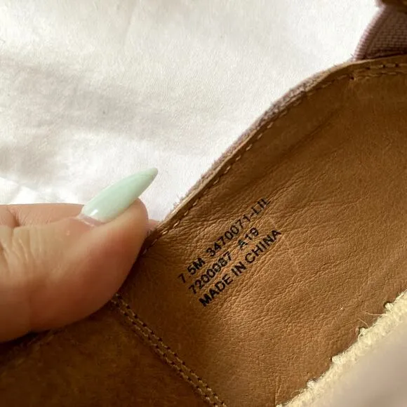 Frye 7.5 light pink  Espadrille Flats