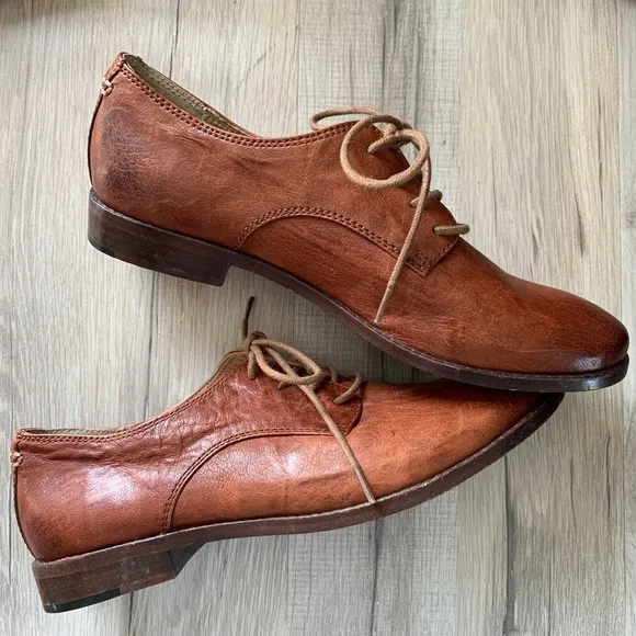 Frye Cognac Leather Lace Up Oxfords
