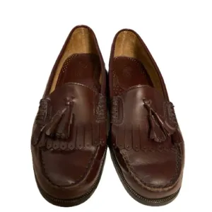 G.H. Bass &amp; Co. Leather Tassel Slip On Loafers Men's Size 9 Burgandy