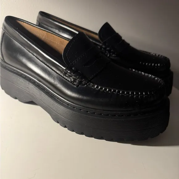 GH Bass Whitney Platform Loafers NWOT