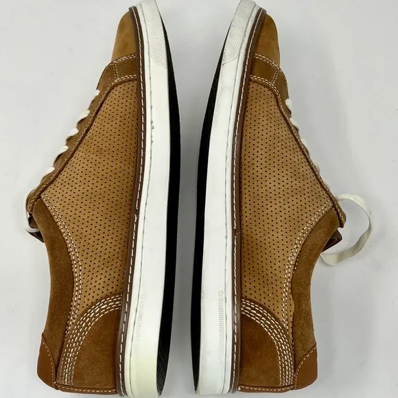G.H.Bass &amp; Co. George men's tan leather/suede lace up sneakers size 11