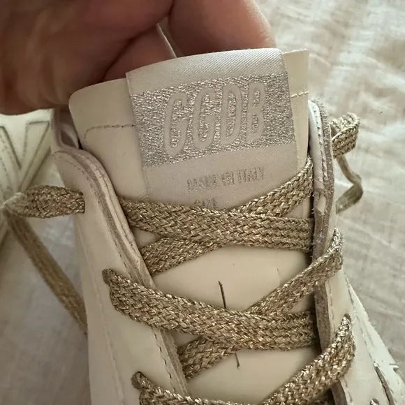Golden Goose Superstar women’s 9 limited edition